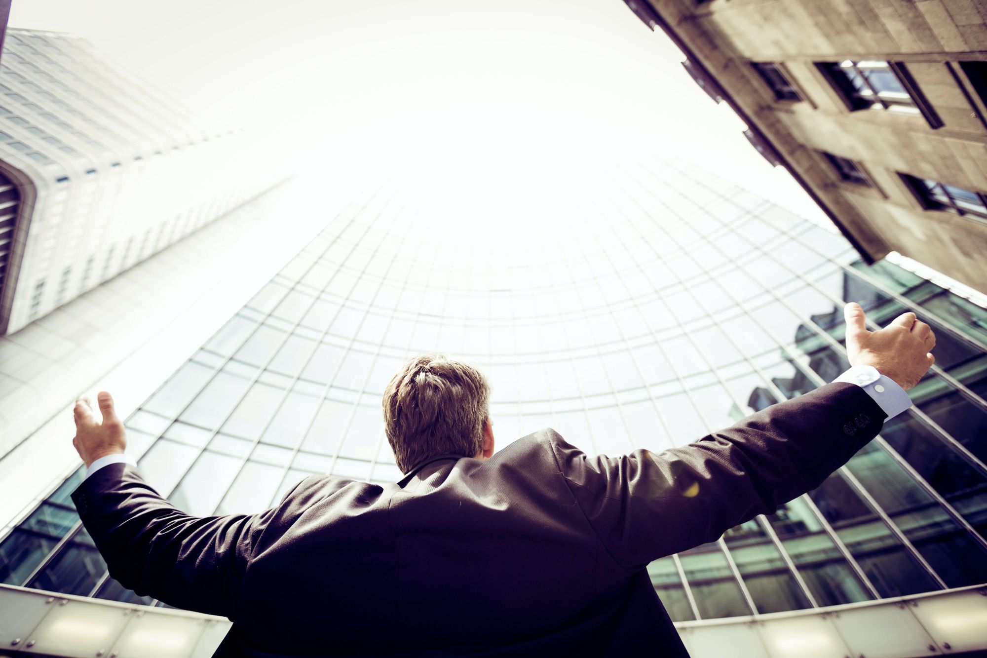 How to manage a successful sales team
