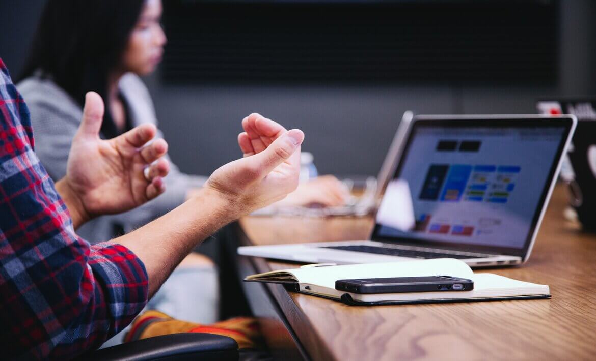 Customer marketing: What it means and 5 actionable tips
