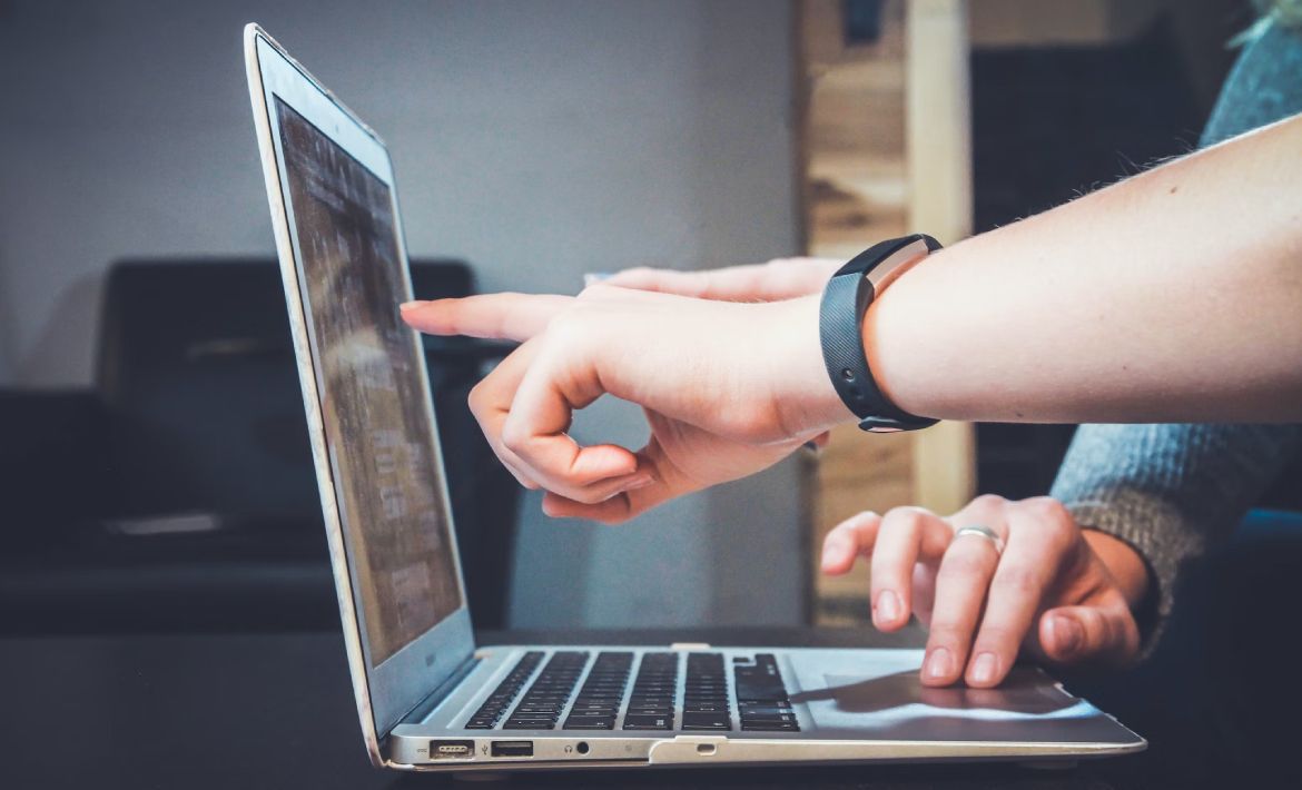 Which companies need a CRM?