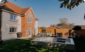 garden landscape photo